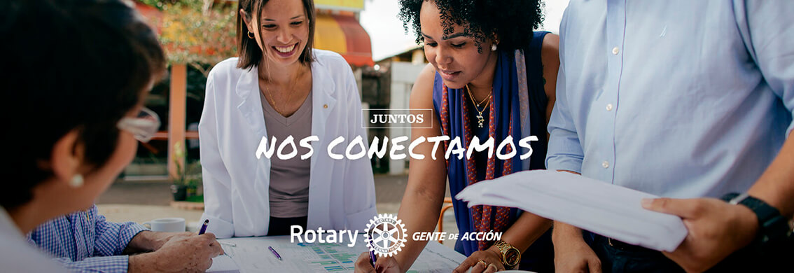 Rotarios conectando para generar soluciones
